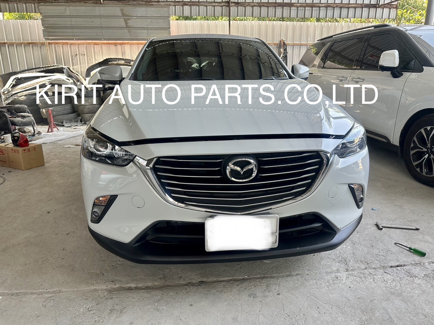 Replace Mazda CX-3 headlights.