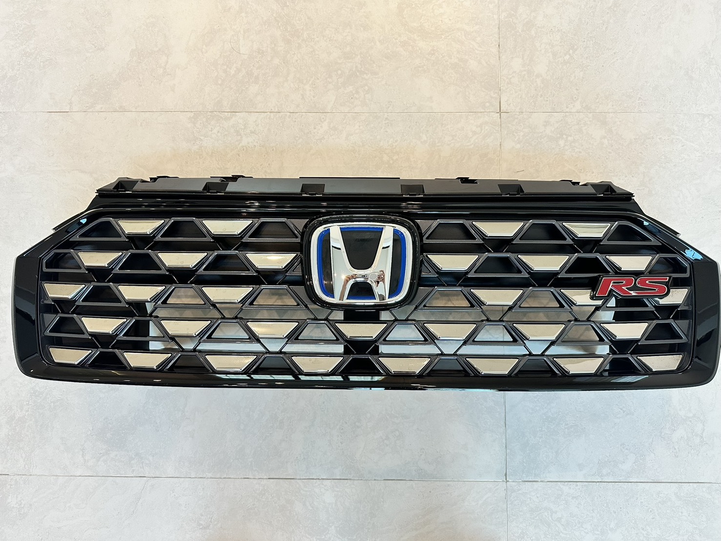 กระจังหน้า HONDA HR-V RS (2024-2026) แท้ถอด สภาพสวย รูปที่ 5